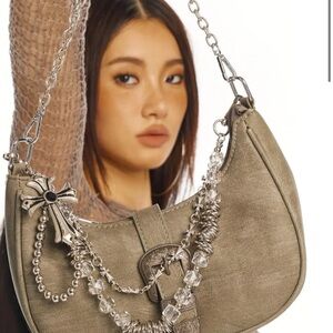 The kript cross purse worn once